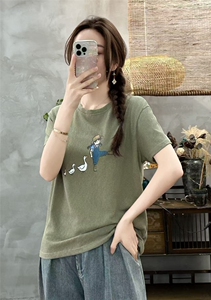 2025百搭时尚放鸭子女孩短袖图片