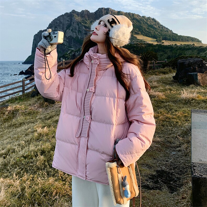 韩系针织拼接粉色连帽羽绒服女冬新款超火好看高级感保暖加厚外套,女装羽绒服,2C108