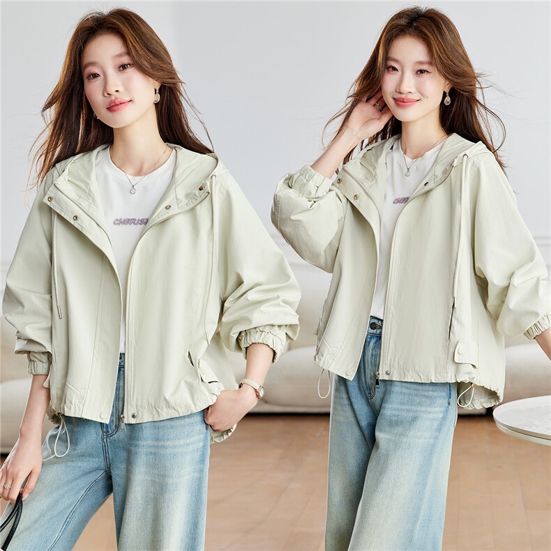 现货！2026春季新款简约休闲优雅时尚具有设计感女士连帽外套，女装短外套，木子恋