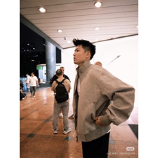 W11103-P75网图现货新款双拉链立领纯色休闲夹克外套松弛感百搭，男装夹克，星座1608