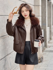 2025年冬季新款现货加绒保暖皮衣外套（毛领可脱卸），女装皮衣，臻衣坊