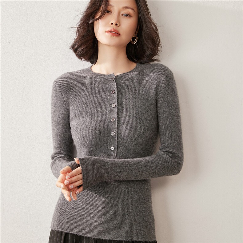 2025抽条系扣半开胸羊绒衫,女装羊绒衫,雪真羊绒高端店