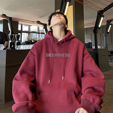 酒红色