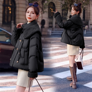 【现货放心推】2024冬仿羊羔毛拼接金属盘扣美拉德风羽绒服90白鸭绒图片