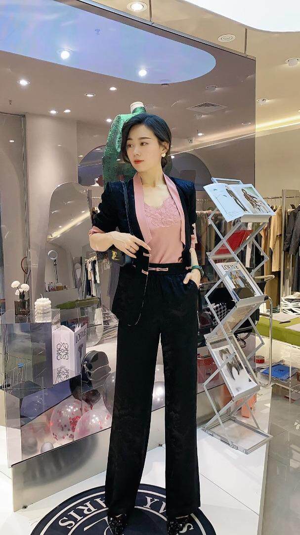 夏装套装，女装职业装，雅尼拉