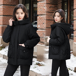 时尚百搭女士羽绒服 保暖轻薄连帽短外套 多色可选 冬季必备图片