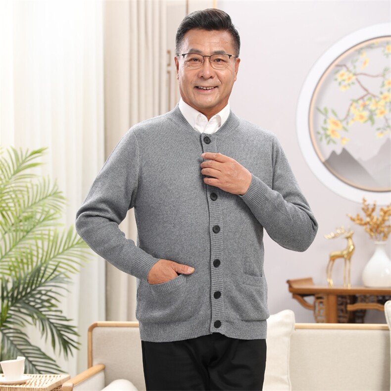 2024年秋季时尚潮流中老年男女款净面情侣纽扣开衫,针织衫/毛衣,亚东羊绒制品