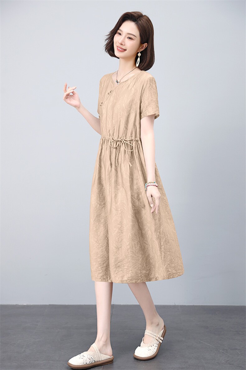 2025夏装新款新中式盘扣收腰显瘦短袖连衣裙,女装连衣裙,雪樱依海