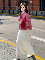 现货！2700A新中式提花圆领短款羽绒外套女配袖口狐狸毛条，女装羽绒服，衣秀之家