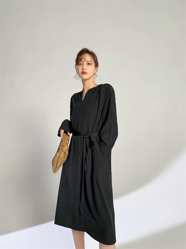 《现货》结构简约设计中长连衣裙，女装连衣裙，M&VC