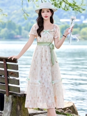 2026年夏季时尚潮流甜美浪漫印花连衣裙，女装连衣裙，江南富贵女