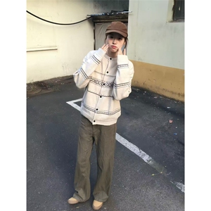 TK76-P58 浅米色老钱风费尔岛提花针织毛衣开衫男秋季美式复古图片