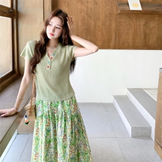休闲风碎花法式百褶女装长裙中长款时尚套装印花显瘦气质洋气高腰，女装套装/套裙，2C158