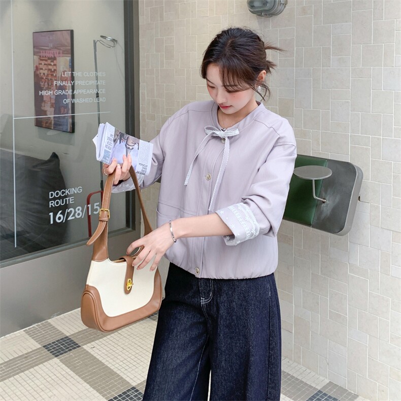 【26现货新款】春拼接短款单排扣圆领皮衣外套,女装皮衣,2C215