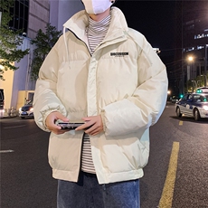 米白色