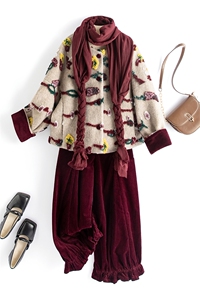水衣源2807款羊毛手工浮雕毛毡工艺羽绒服配围巾灯芯绒裤三件套女图片