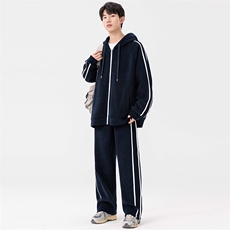 藏青色