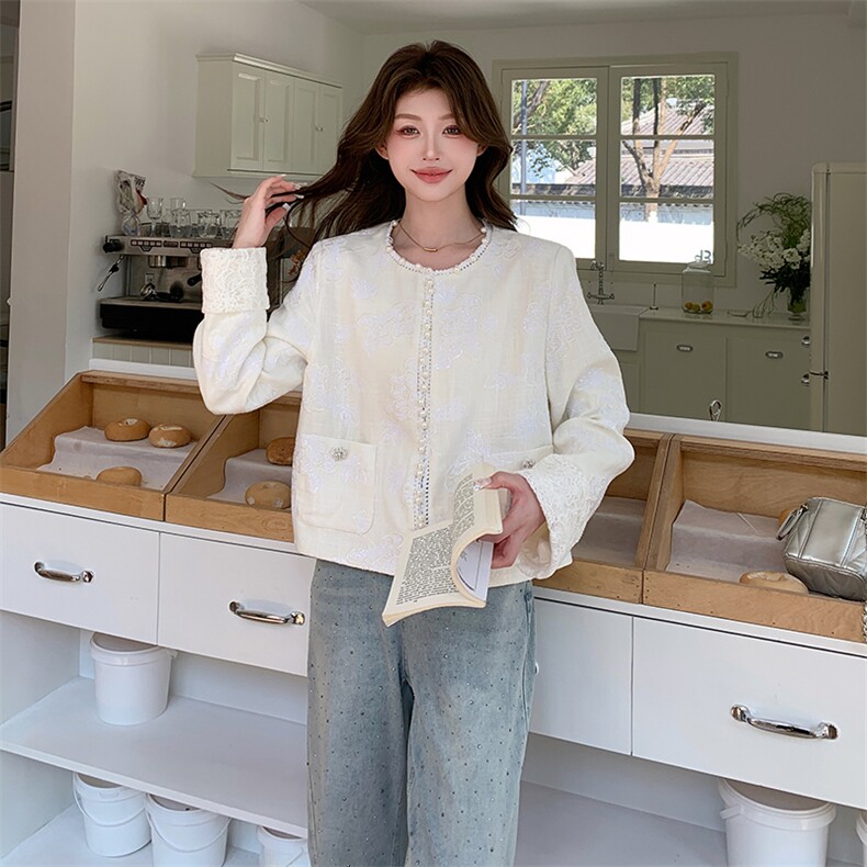 新中式刺绣亮片苎麻短外套女2025春季新款重工蕾丝钩花小香风上衣，女装短外套，浙宝208A