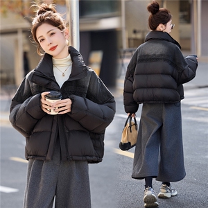 2026冬季新款韩版宽松立领牛仔拼接90白鸭绒羽绒服女短款面包服图片