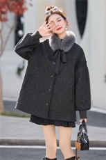 真狐狸毛围脖亮闪闪宽松白鸭绒内胆羽绒服，女装羽绒服，采品优优