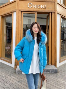 香丽迪冬装新款羽绒服图片