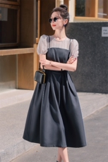 吊带假两件连衣裙女小个子2023夏季新款高级感法式气质收腰拼接裙，女装连衣裙，韩蜜菓