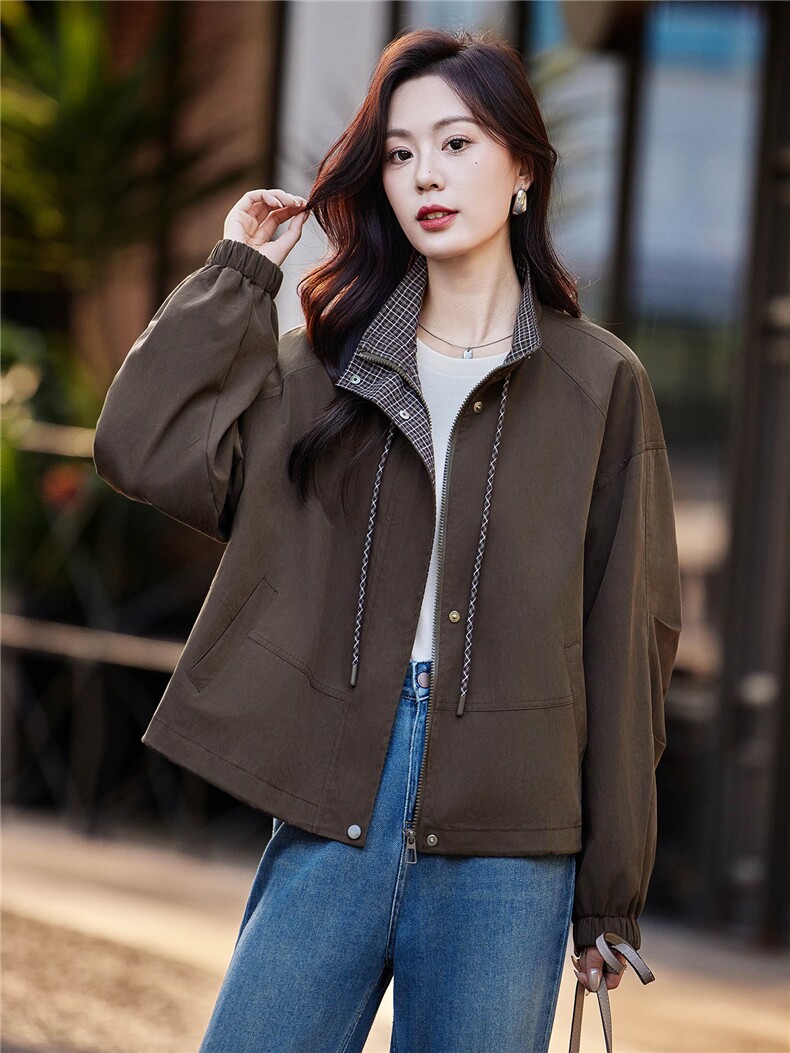 高级感格子拼接抽绳立领短款夹克外套女2025秋季宽松时尚洋气上衣,女装短外套,靓衣阁
