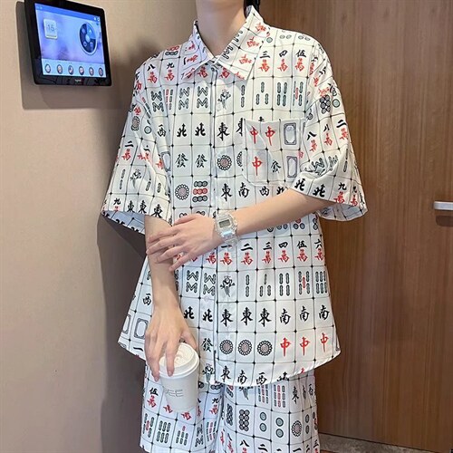 白色