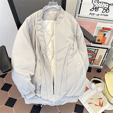 灰色