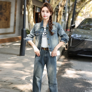 牛仔套装女2025新款春季时尚洋气减龄小个子短款外套裤子两件套潮图片