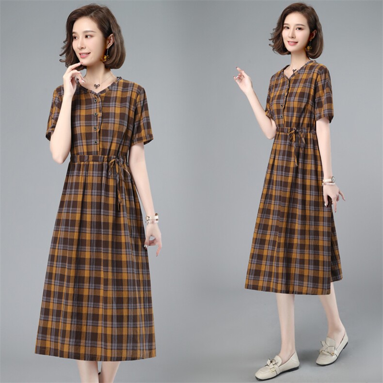 2021夏季新款时尚气质V领格纹修身中长款连衣裙，女装连衣裙，简韵佳