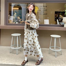 碎花连衣裙轻熟风2025新款女秋秋复古高腰法式PU皮马甲裙子两件套，女装套装/套裙，2C239