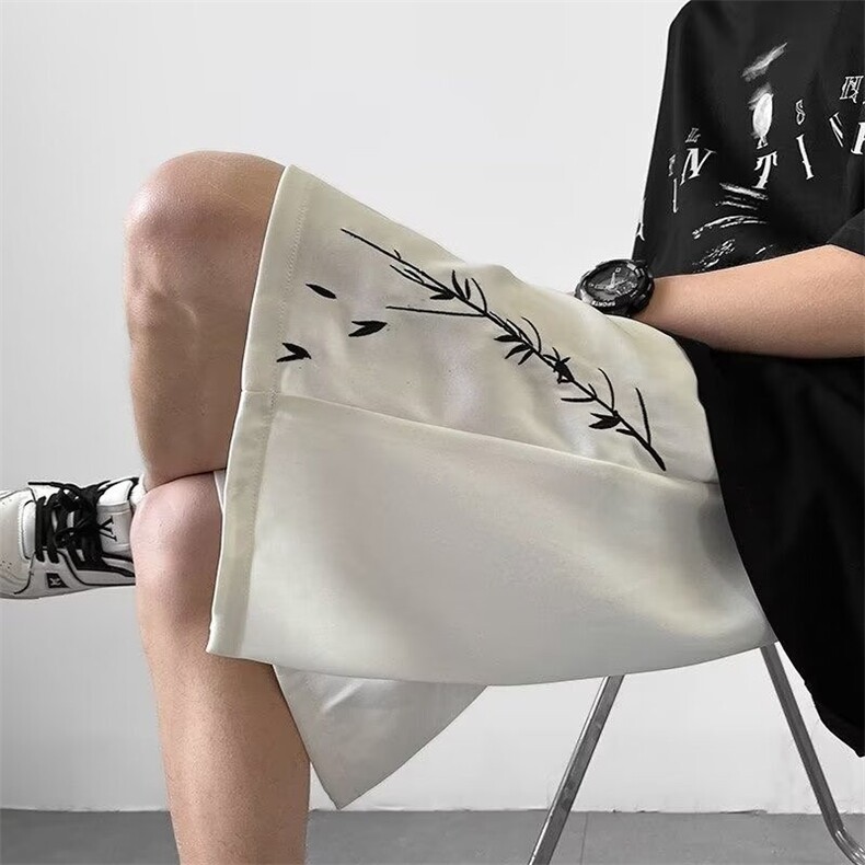 2025夏季新款新中式绣宽松直筒短裤男XA235，男装牛仔裤，星座208-5