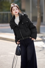 2025冬季新款白鸭绒巨好看的羽绒服连帽时尚百搭女短款保暖外套潮，女装羽绒服，意芙