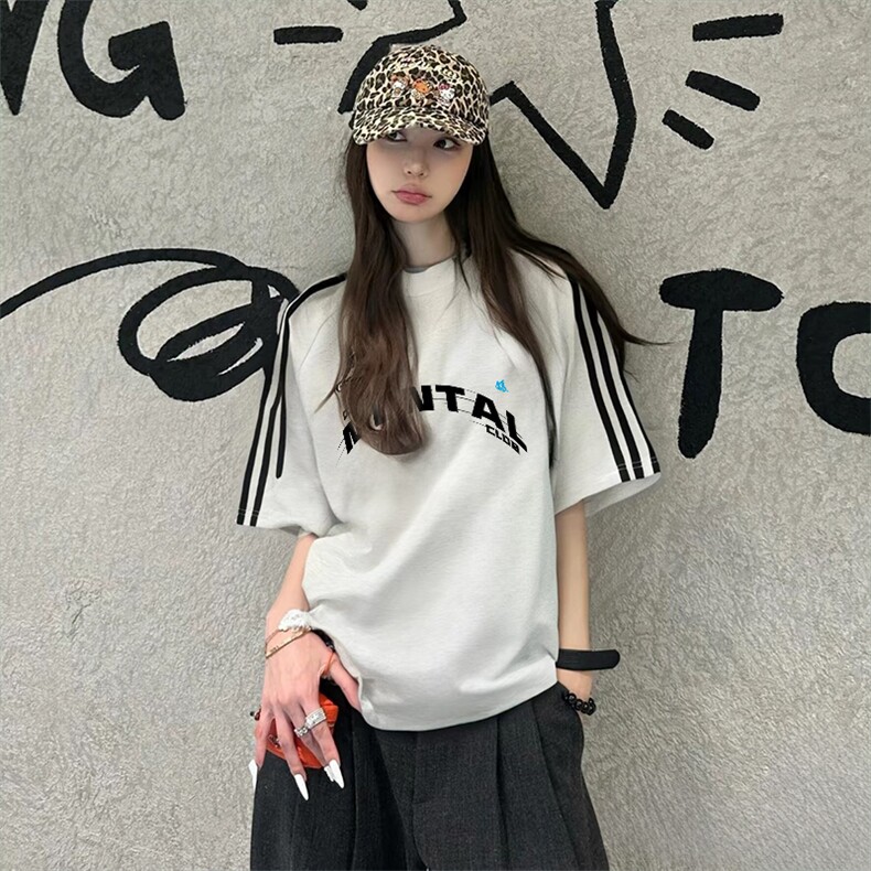 抖音得物高品质二开240克宽松纯棉美式潮牌三条杠织带短袖T恤，男装T恤，电商A486-1