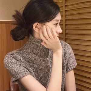 加厚气质慵懒风高领针织短袖毛衣女秋季高级感内搭半袖打底衫上衣图片