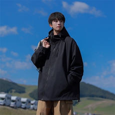 815A-MJ78342-68特春秋装新款斜拉链登山服三防冲锋衣外套男模，男装夹克，星座815A