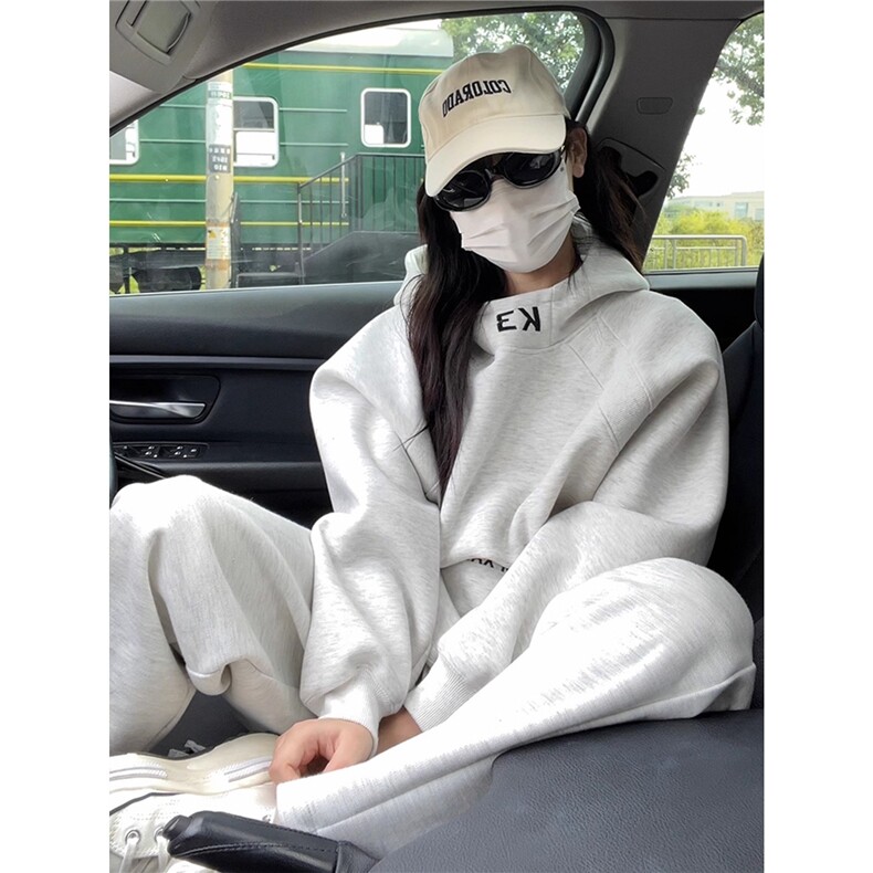 1506/QA020/P48白花灰运动秋冬季韩系情侣外套刺绣内搭套头，女装短外套，星座1506