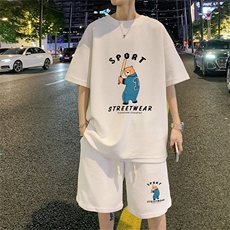 白色