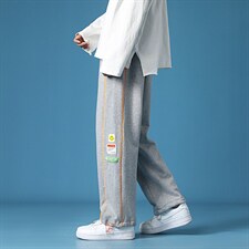 浅灰色