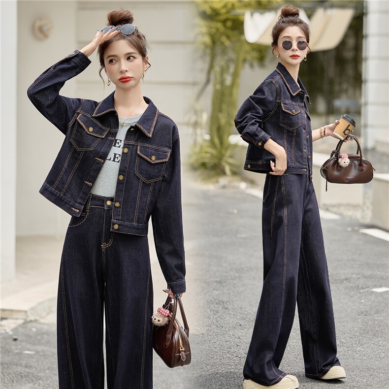 2025年秋季时尚潮流，女装套装/套裙，浪花E族（衣布洛）