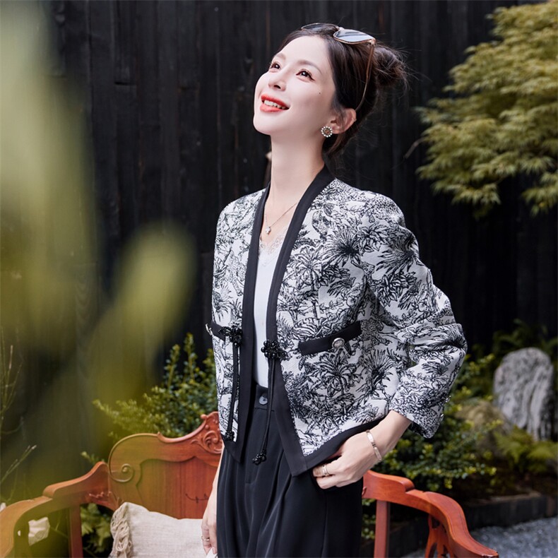 唐装女改良款潮高端提花开衫春秋长袖上衣一粒扣V领小外套,女装短外套,水衣源