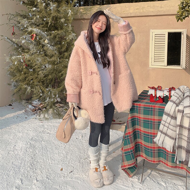现货2026年冬装新款甜美减龄连帽皮毛一体外套2C135-6855P215K318,女装皮草,2C135