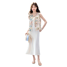 夏季新款现货!2026新中式小清新刺绣马甲+珍珠吊带连衣裙套装女，女装套装/套裙，央宝儿