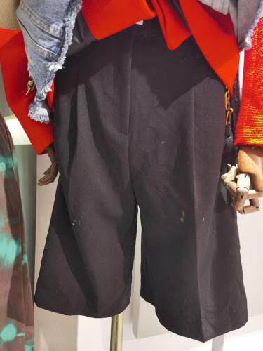 红内搭280 牛仔外套300 半圆包200 彩镜100，女装，雪儿(7F)