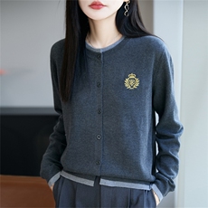 高级灰