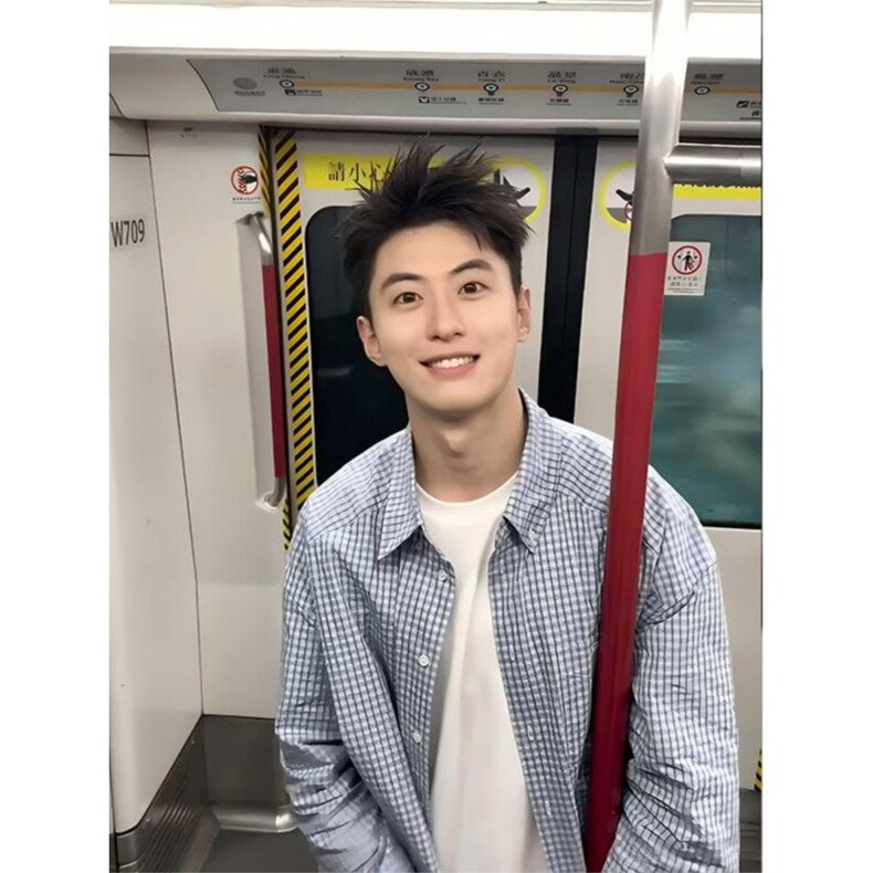 少年感小格子长袖衬衫蓝色男春秋潮高级垂坠感宽松衬衣情侣薄外套,男装衬衫,星座918-1