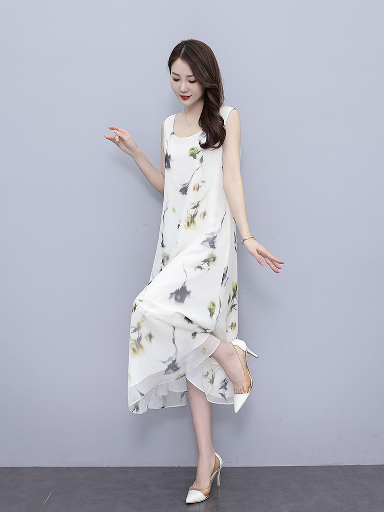 背心连衣裙女2025夏季新款防晒衣雪纺披肩开衫外搭裙子,女装连衣裙,秀美人生
