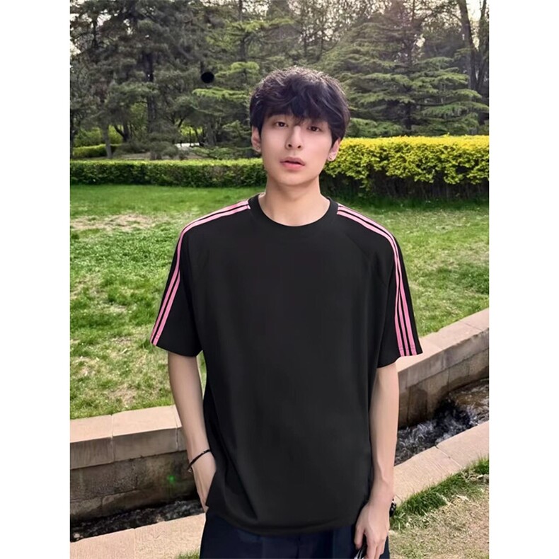 抖音得物品质二开240克宽松纯棉美式潮牌印花三条杠中性风短袖T恤,男装T恤,电商A486-1