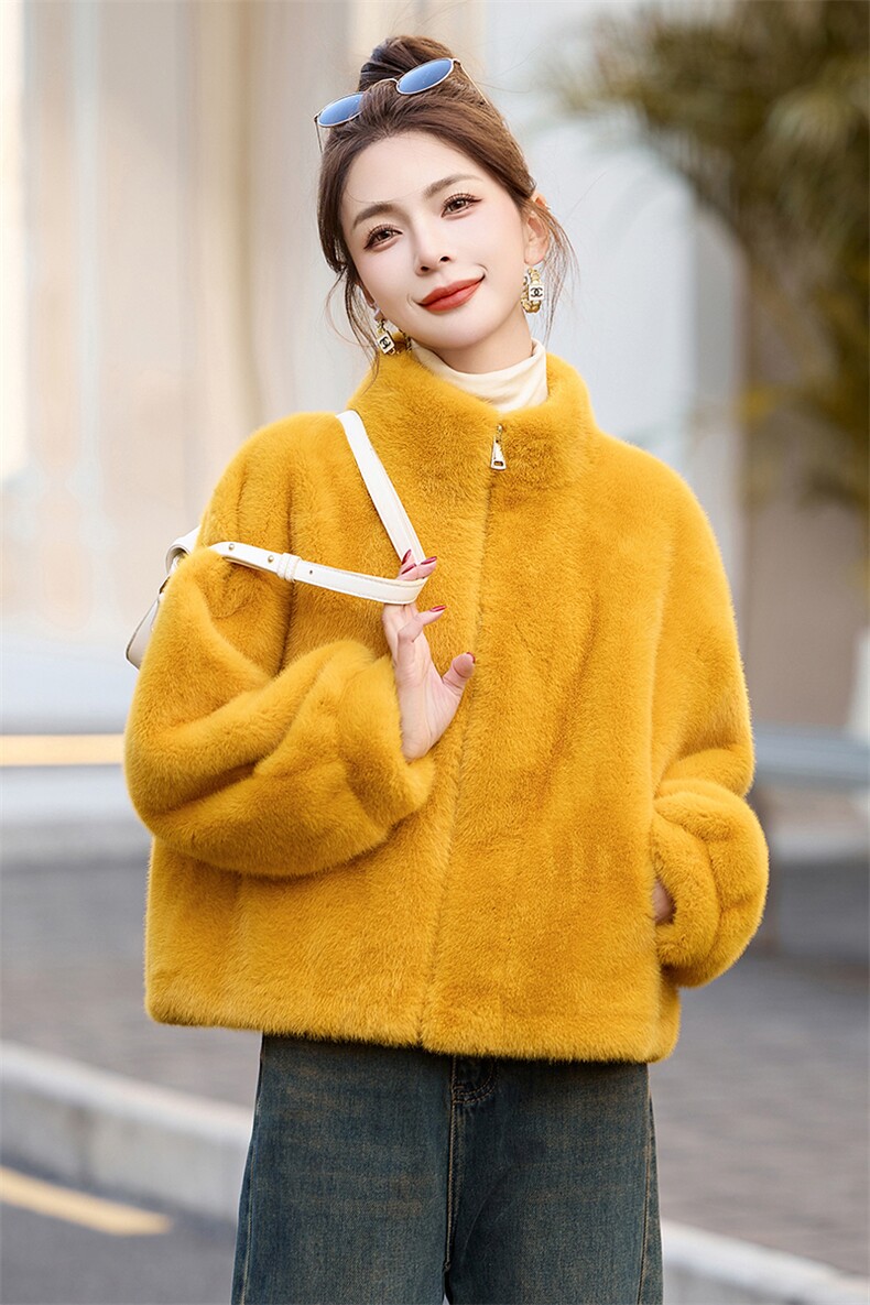 秋冬外套女2024新款小个子小香风独特超好看短款欧货毛绒皮毛一体,女装皮草,盈茜